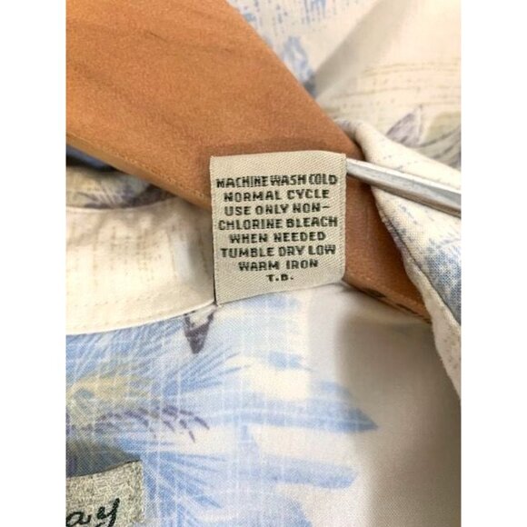 Batik Bay Men's Short Sleeve Rayon Hawaiian Shirt XL Fish - Picture 5 of 8